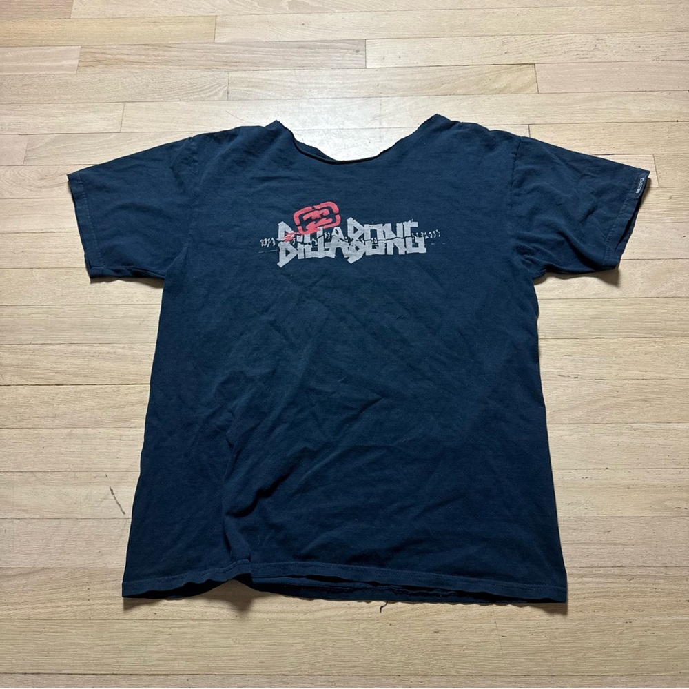 Vintage Y2K Billabong Graphic Tee Navy Blue Distressed Neck Mens L